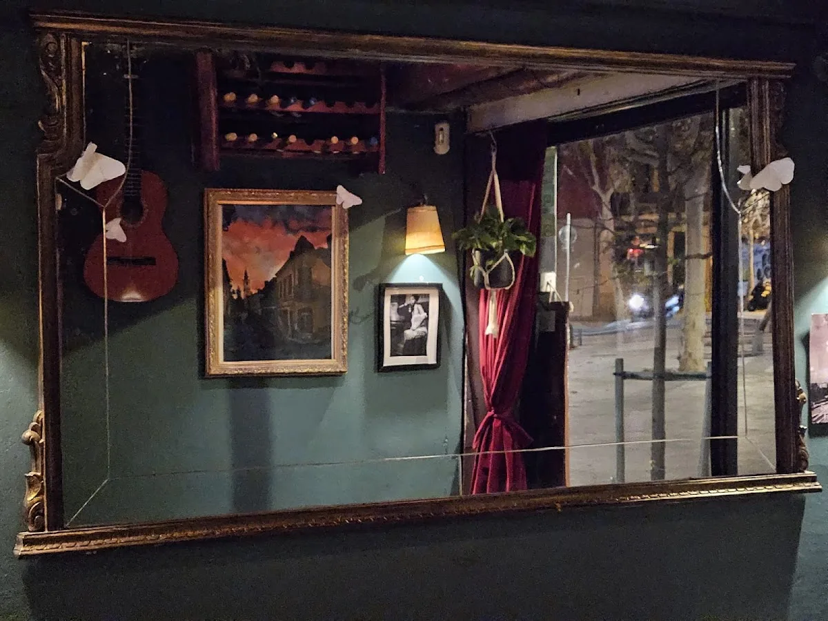Roux Bar
