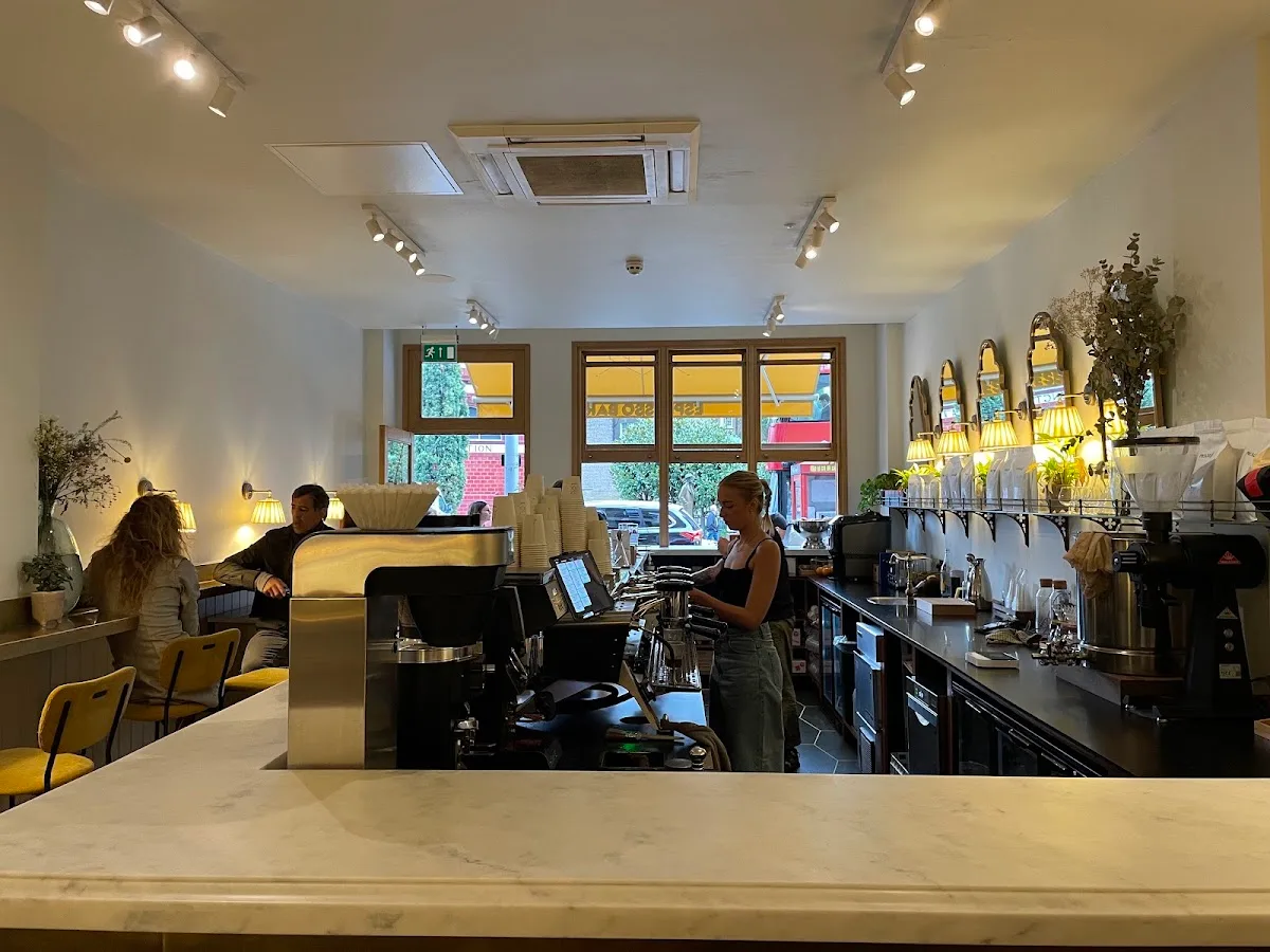 Hagen Espresso Bar (Hagen South Kensington)