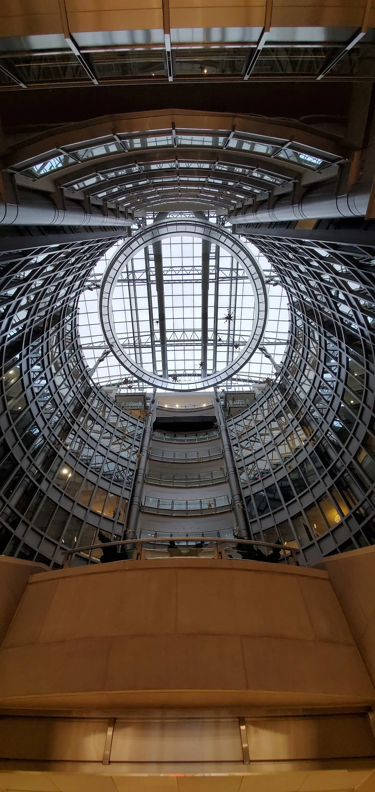 Public atrium