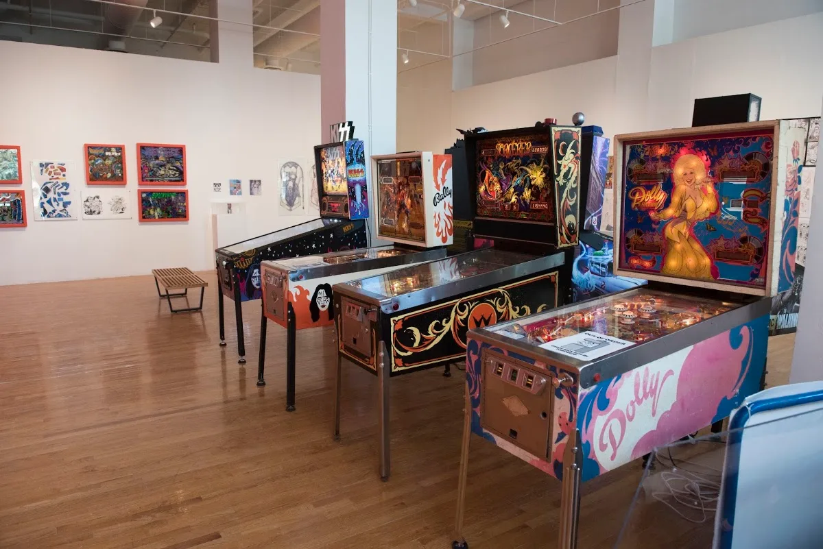 Glass Curtain Gallery