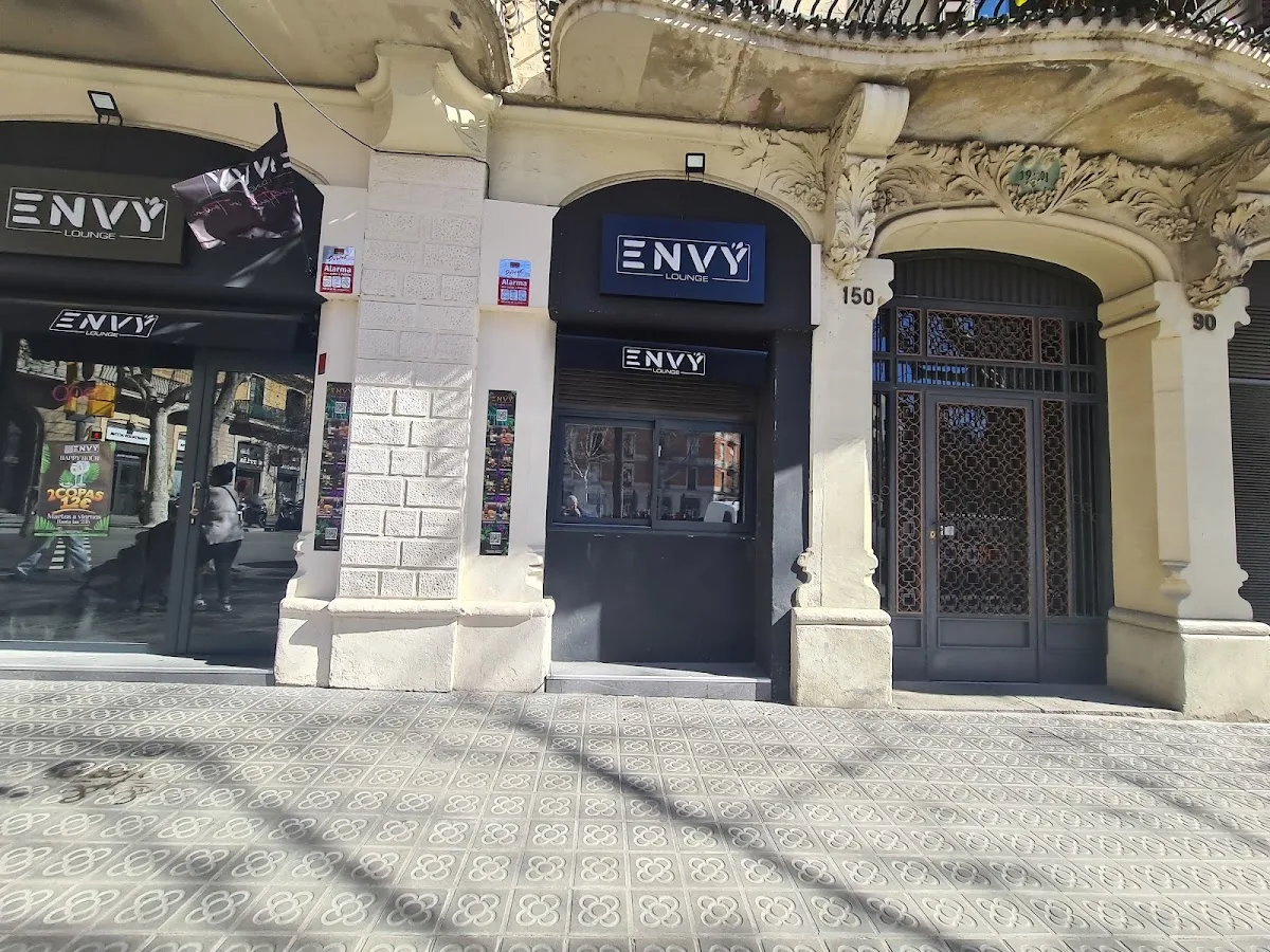 ENVY LOUNGE