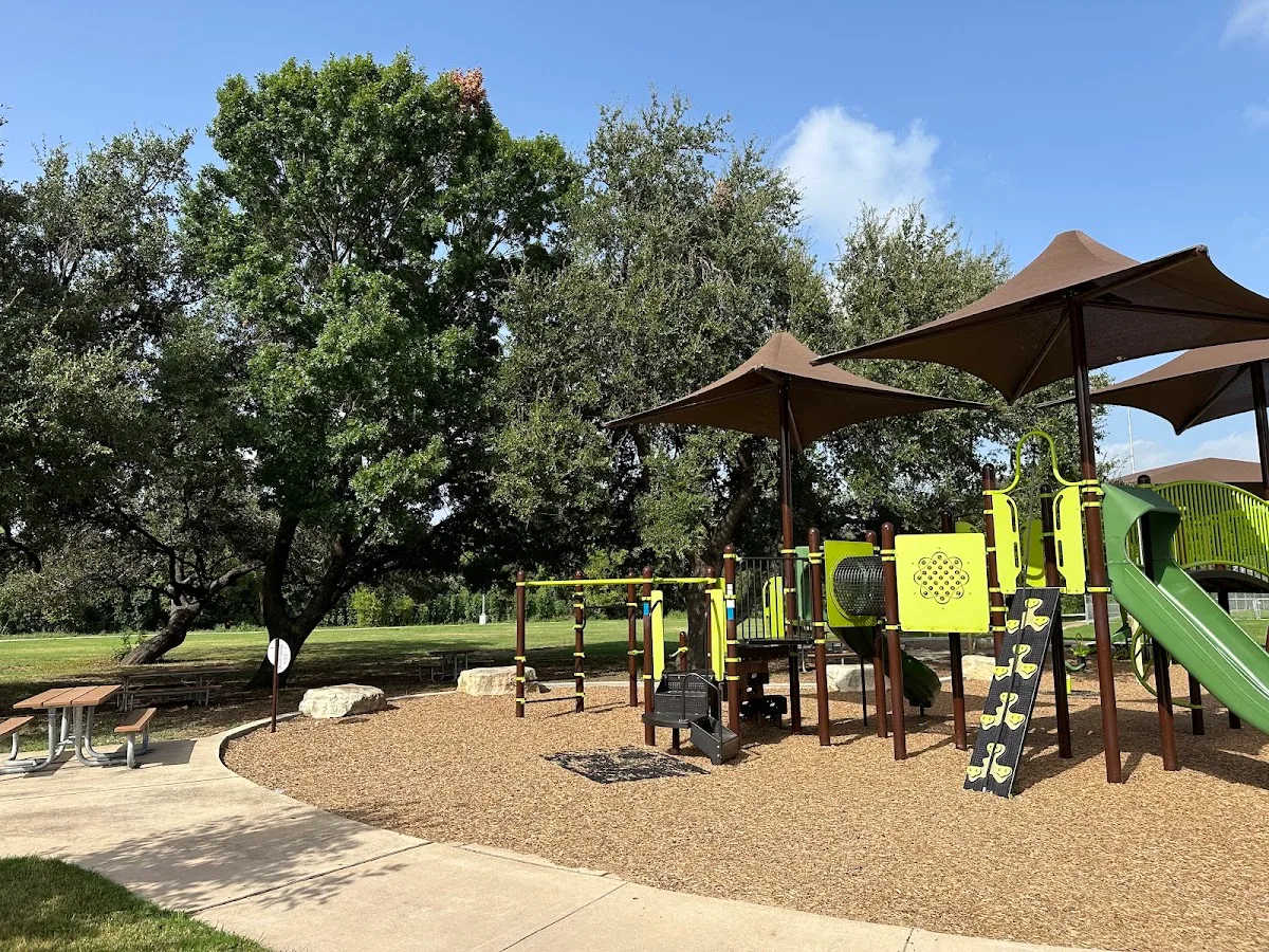 Highland Neighborhood Park