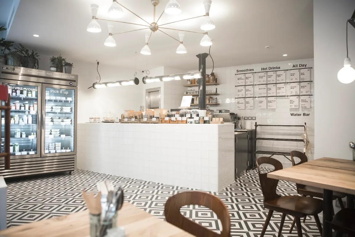 Wild & The Moon Helder - Organic Food, Juice Bar