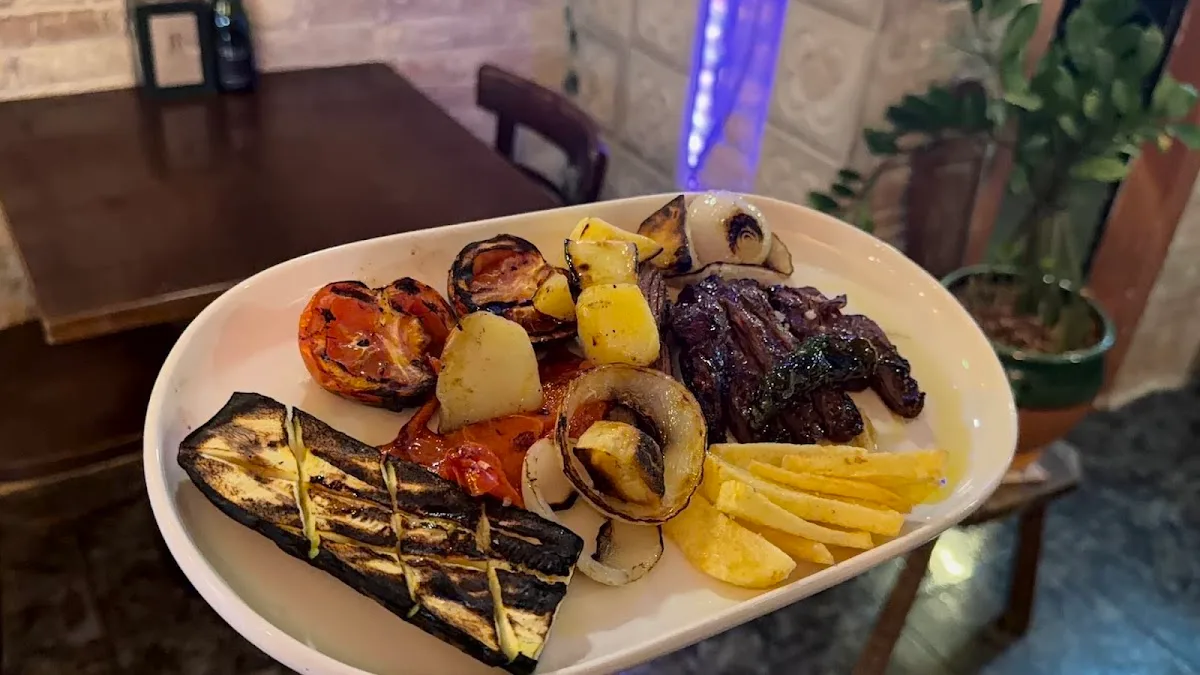 233 Grill & Wine