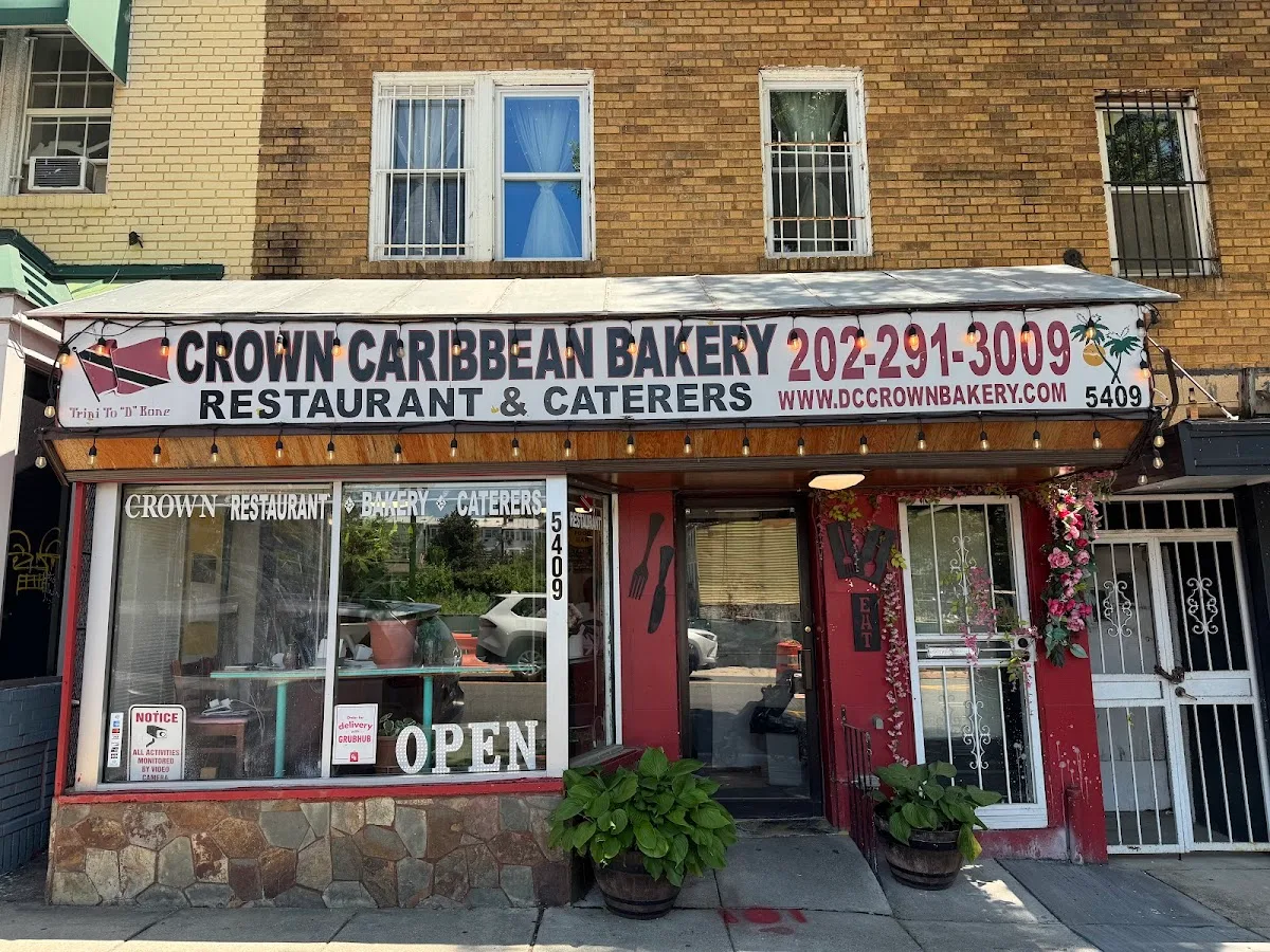 Crown Bakery