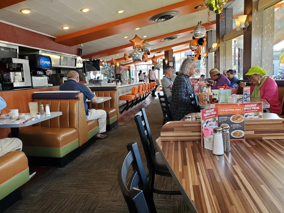 NORMS Restaurant