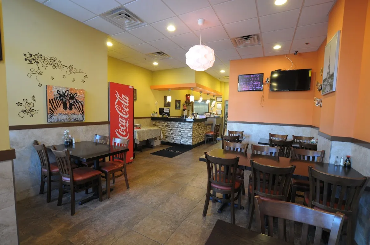 Buuz Thai Eatery