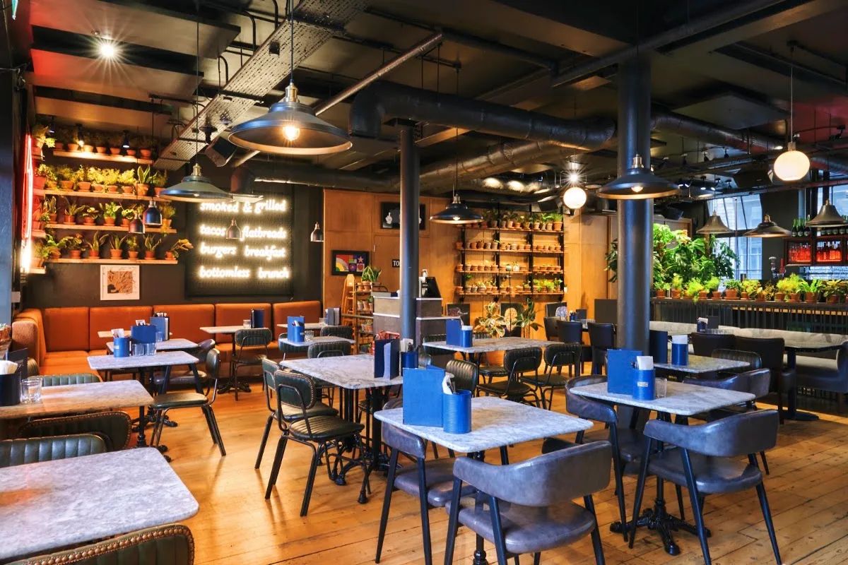 Paradiso Burger & Cocktail Bar
