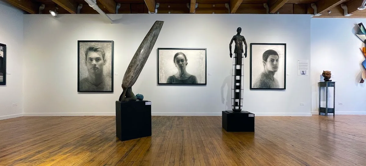 Gallery VICTOR