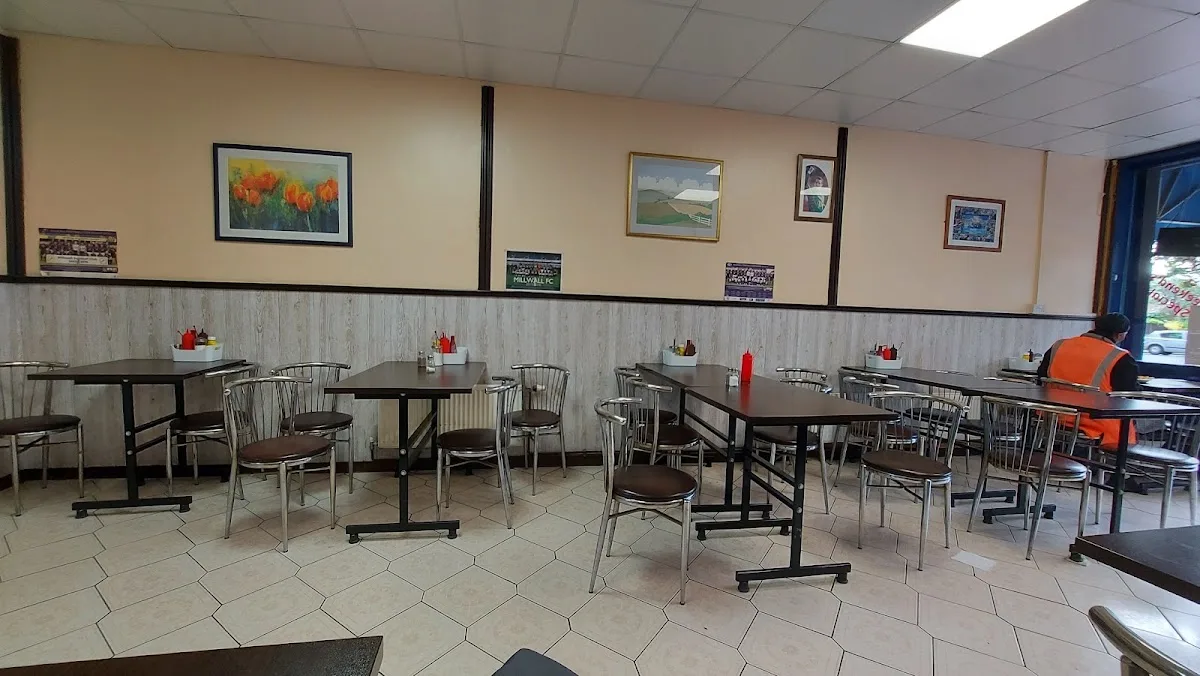 Mel’s Café