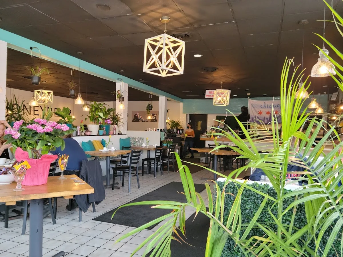 Honeybear Cafe