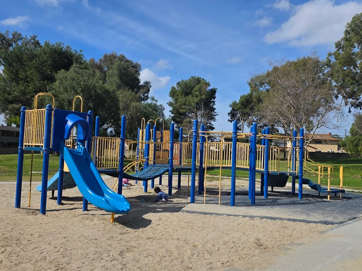 Delthorne Park