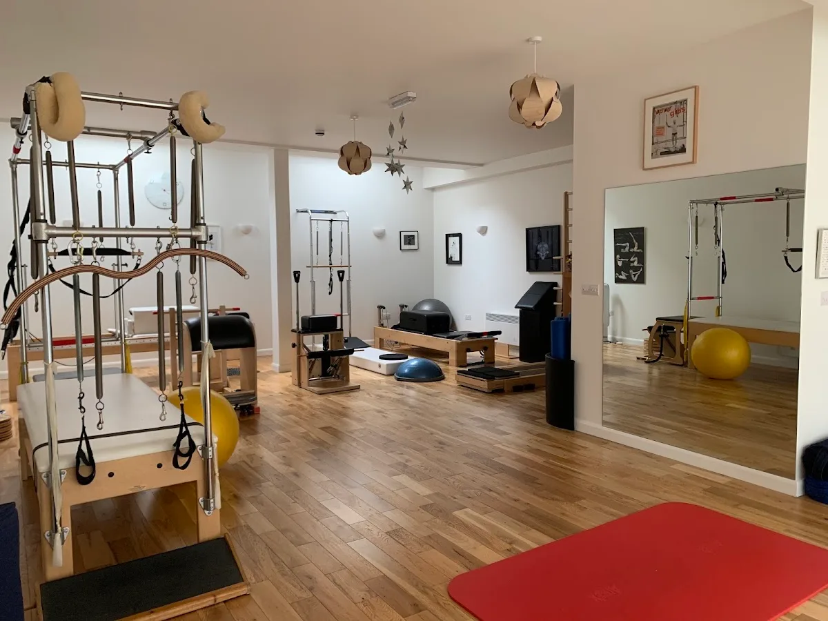 pilates living N16