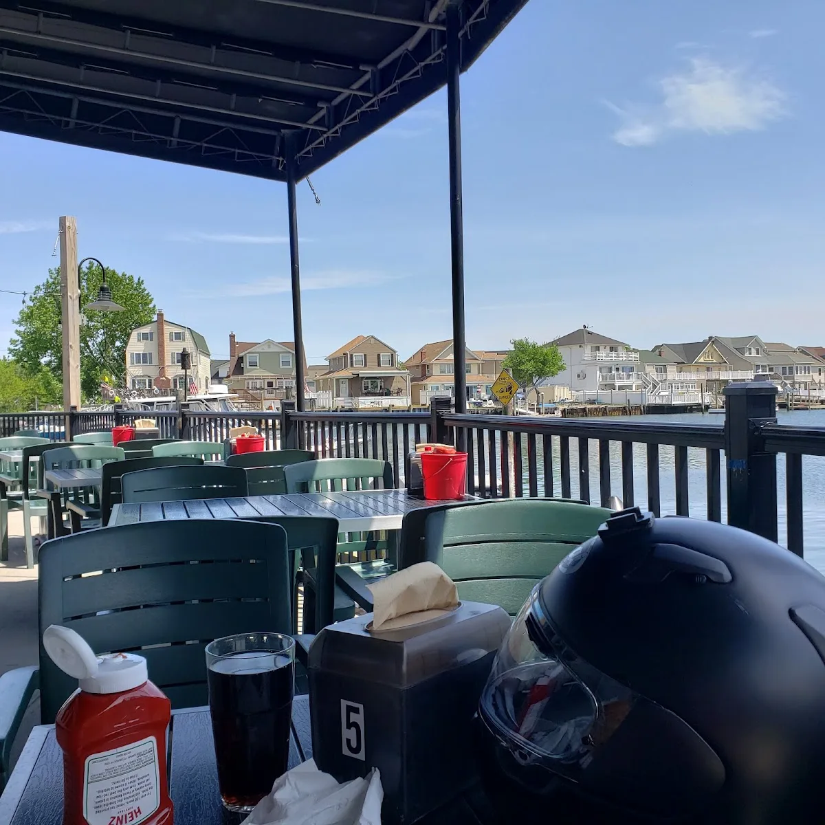 Bayhouse