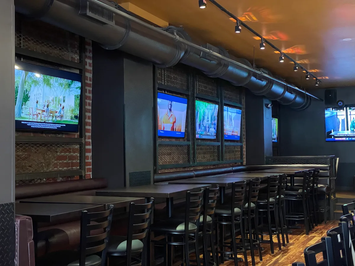 Olde City Cheesesteaks & Brew