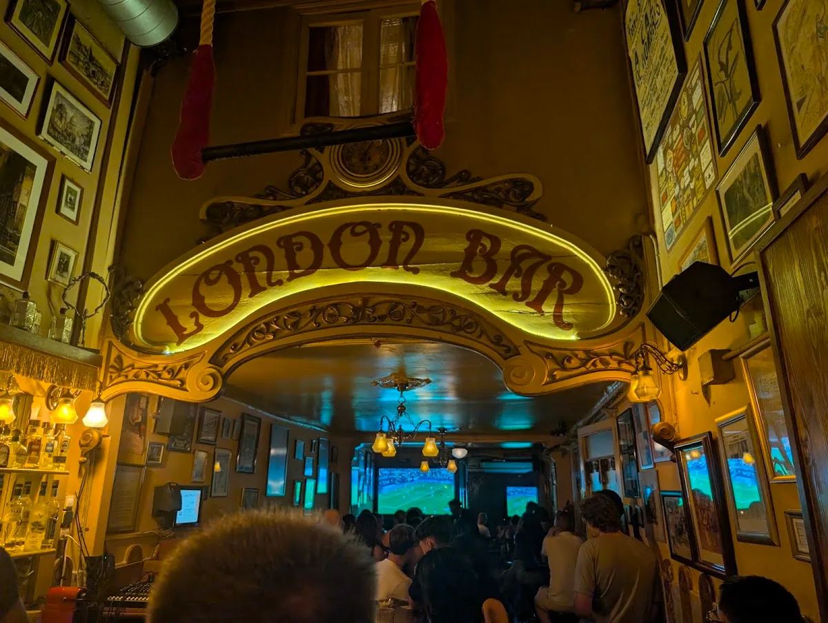 London Bar