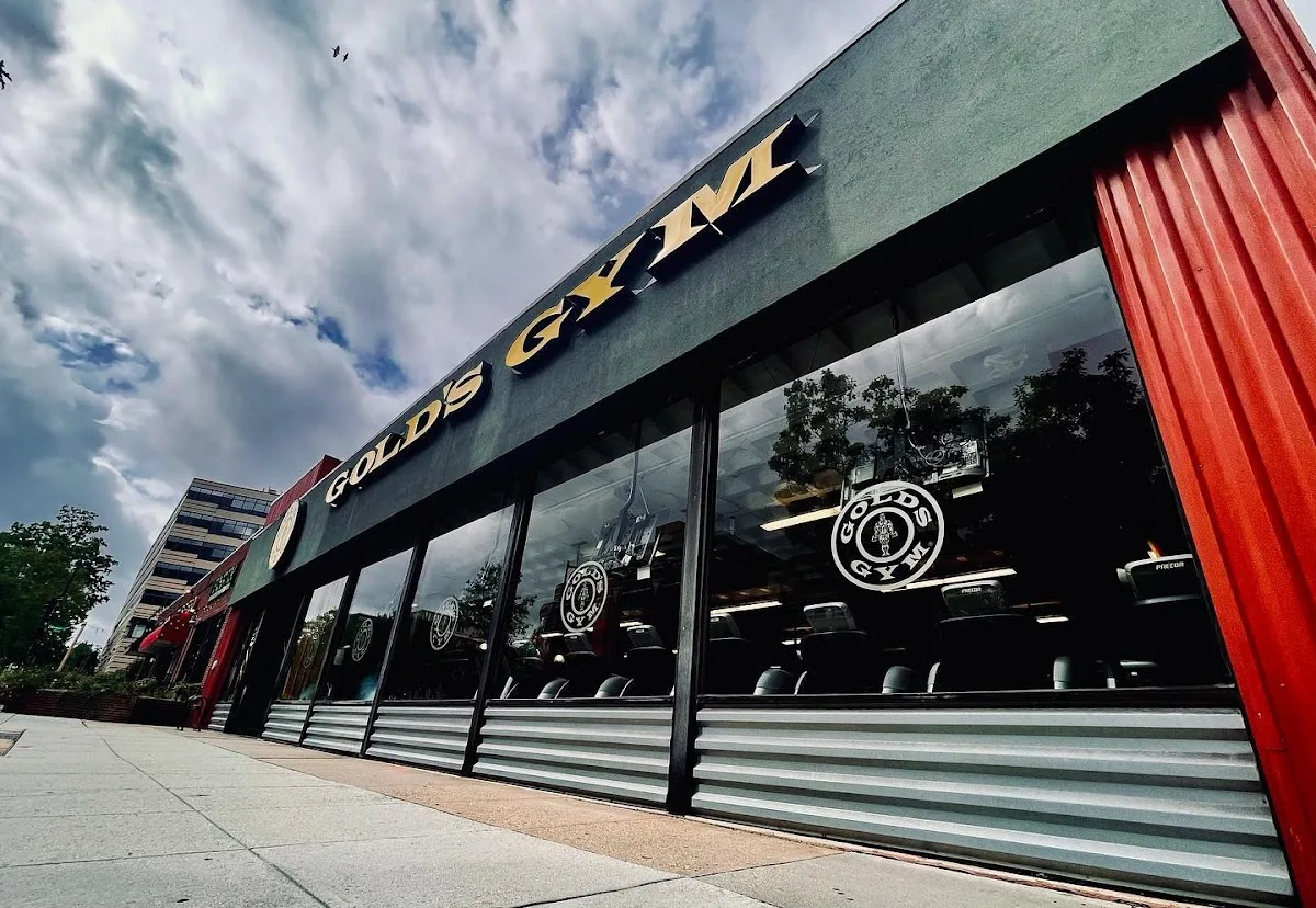 Dog Haus Biergarten Van Ness (Washington DC)