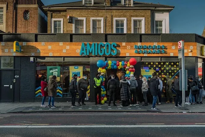 Amigos Burgers & Shakes-Holloway