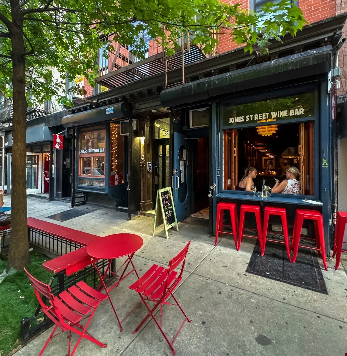 Jones Street Wine Bar