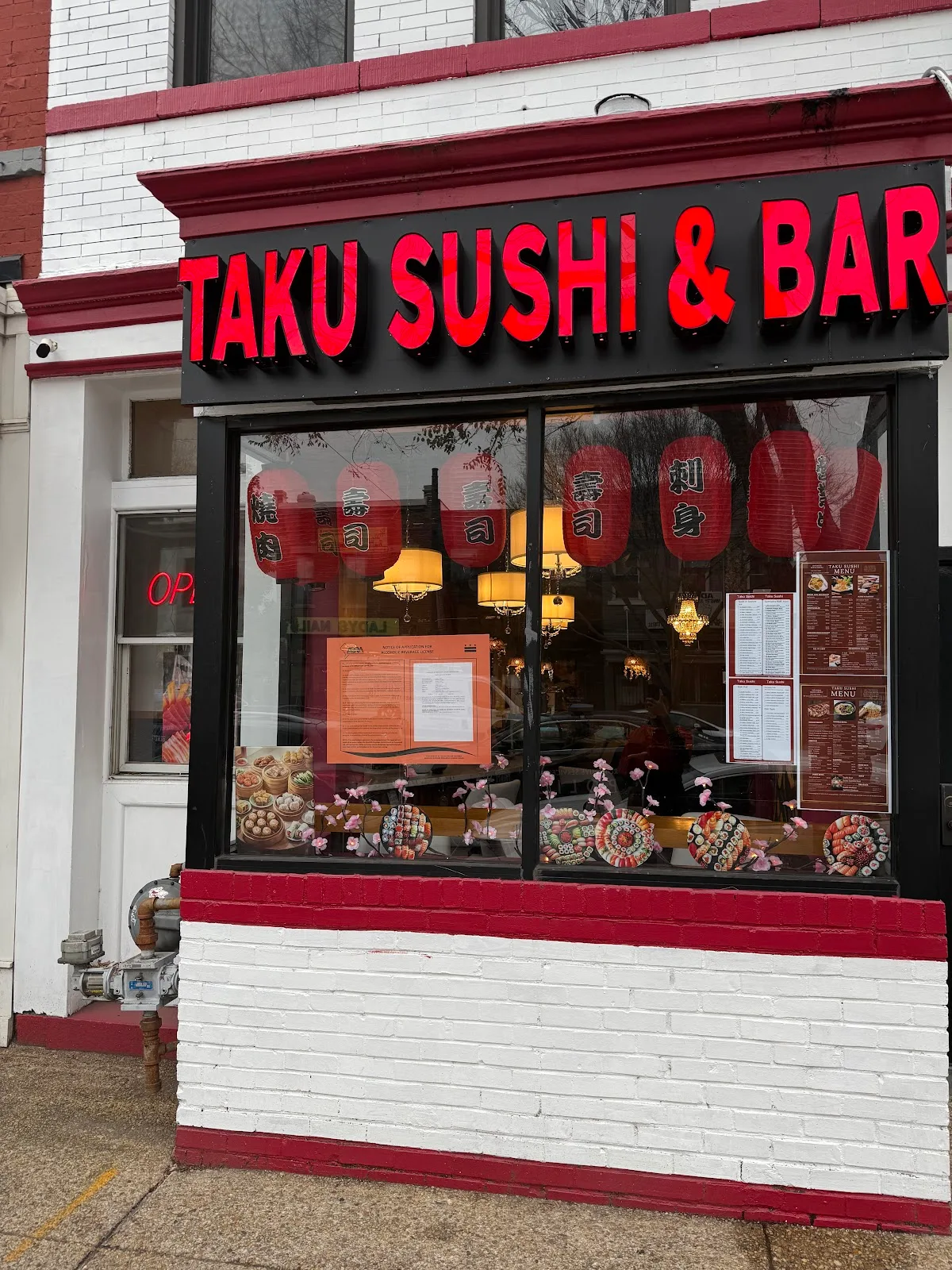 Taku Sushi & Bar