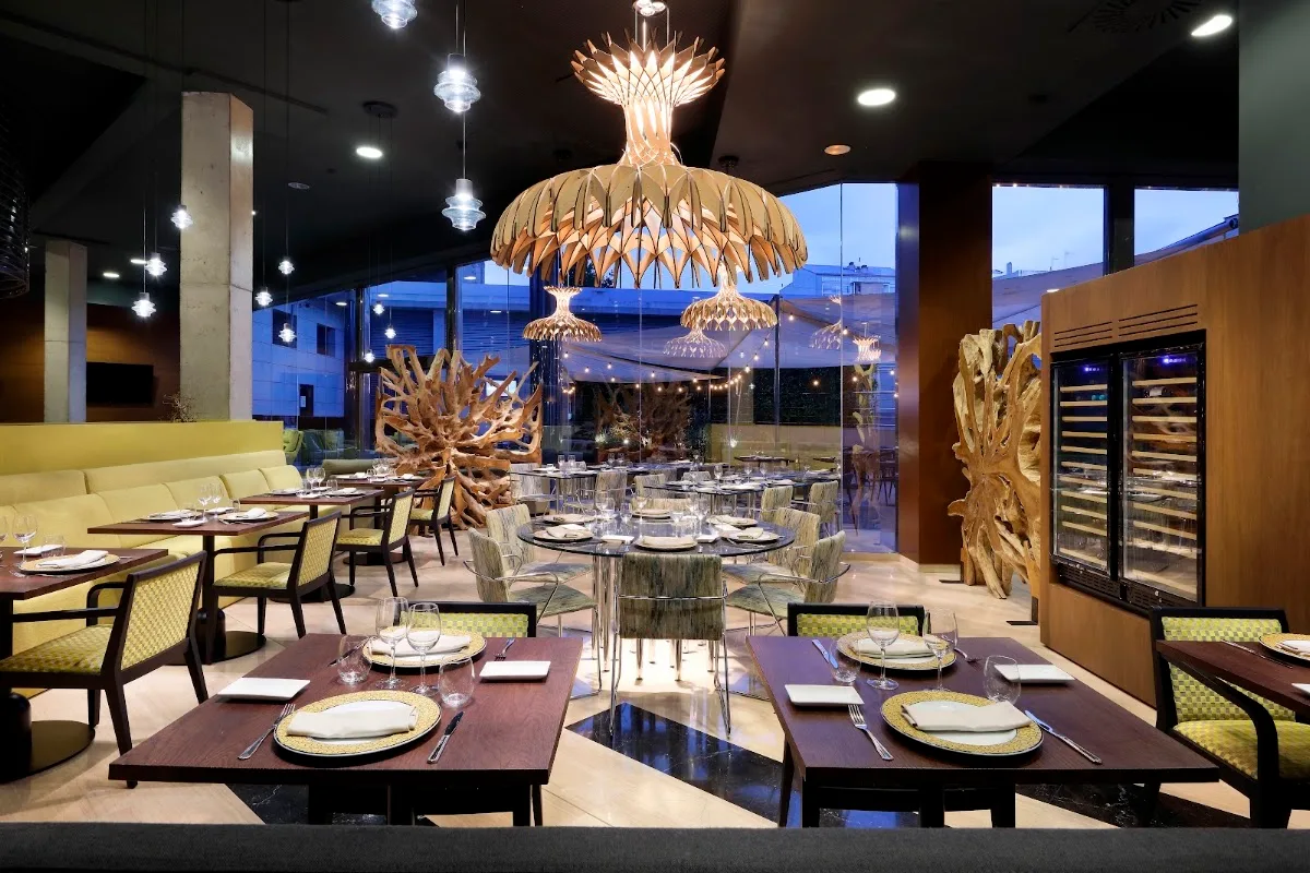 LO Restaurant