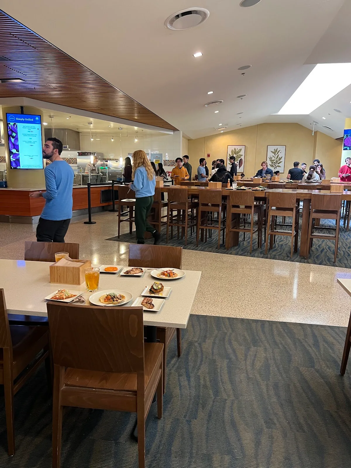 Bruin Plate Residential Restaurant
