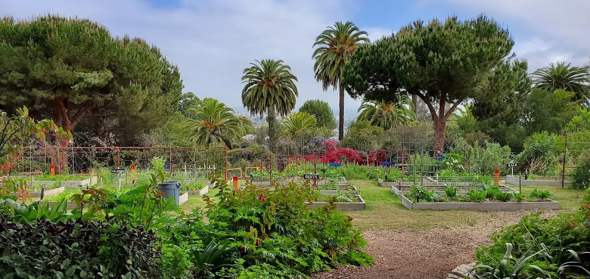 Valmonte Farm & Garden