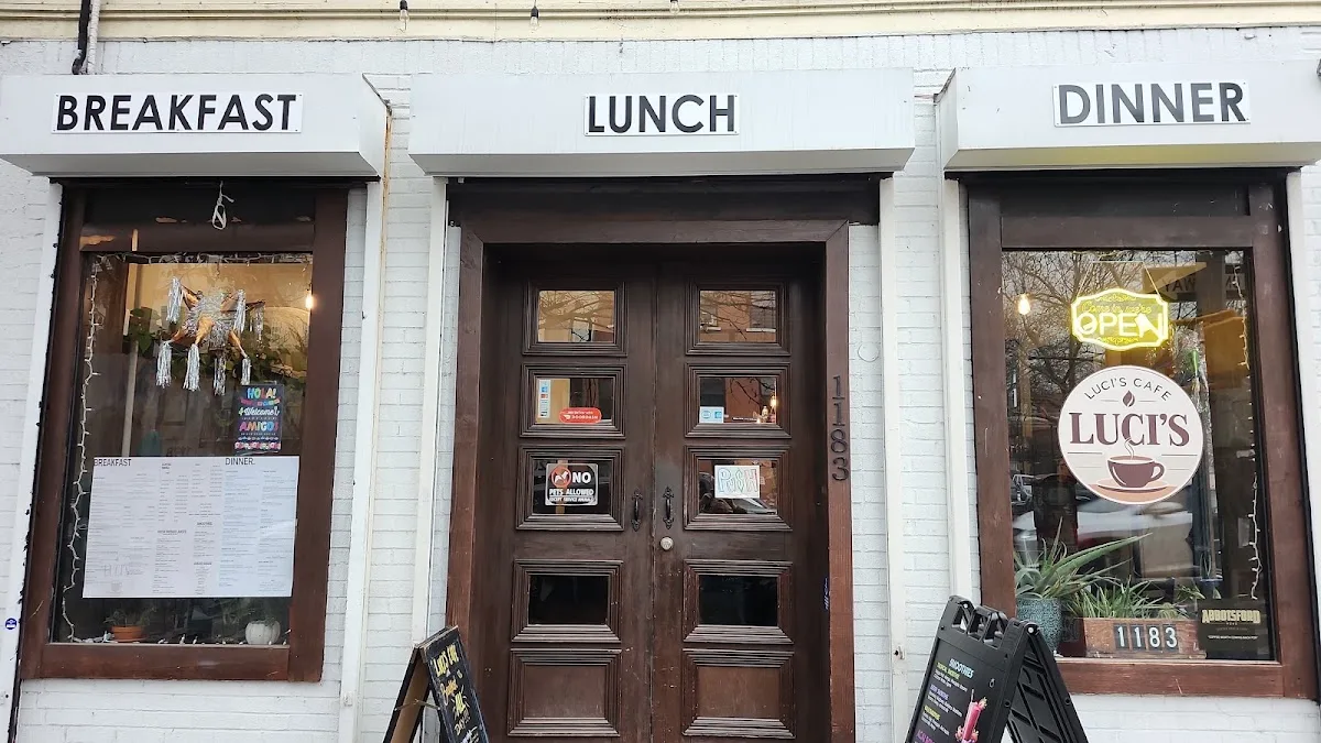 Luci's Cafe LLC