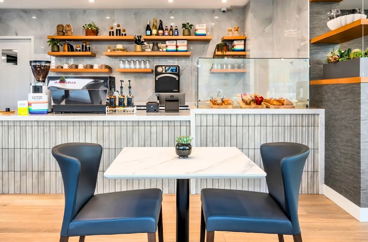 Cafe Olivia