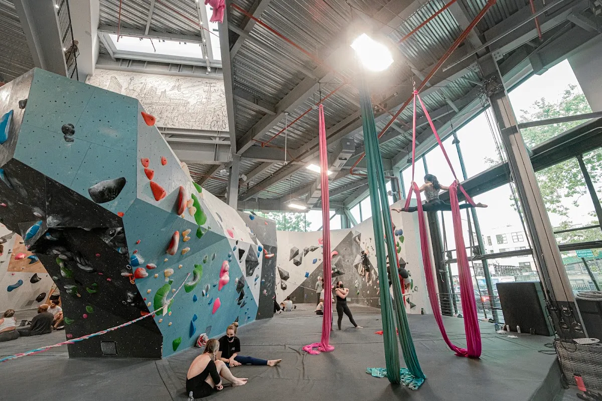VITAL Climbing Gym - Brooklyn